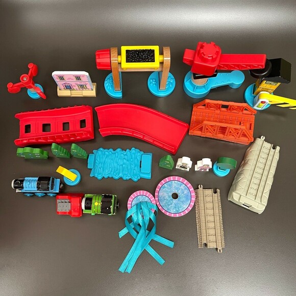 Learning Curve Brands Gullane Thomas Train Bridge Replacement Parts Pieces - Picture 6 of 7